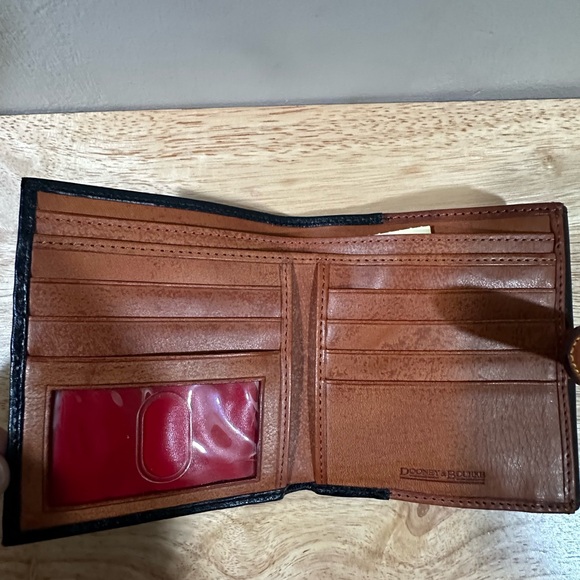 Dooney & Bourke Black Leather Compact Wallet - Picture 4 of 9